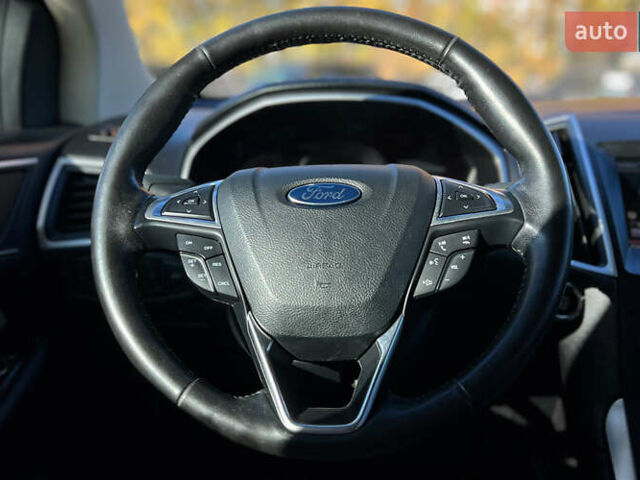 Красный Форд Эдж, объемом двигателя 2 л и пробегом 112 тыс. км за 14999 $, фото 7 на Automoto.ua