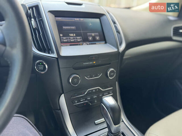 Красный Форд Эдж, объемом двигателя 3.5 л и пробегом 75 тыс. км за 17299 $, фото 14 на Automoto.ua