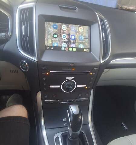 Красный Форд Эдж, объемом двигателя 3.5 л и пробегом 196 тыс. км за 18900 $, фото 4 на Automoto.ua