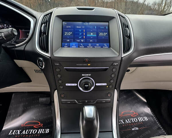 Красный Форд Эдж, объемом двигателя 2 л и пробегом 186 тыс. км за 14333 $, фото 32 на Automoto.ua