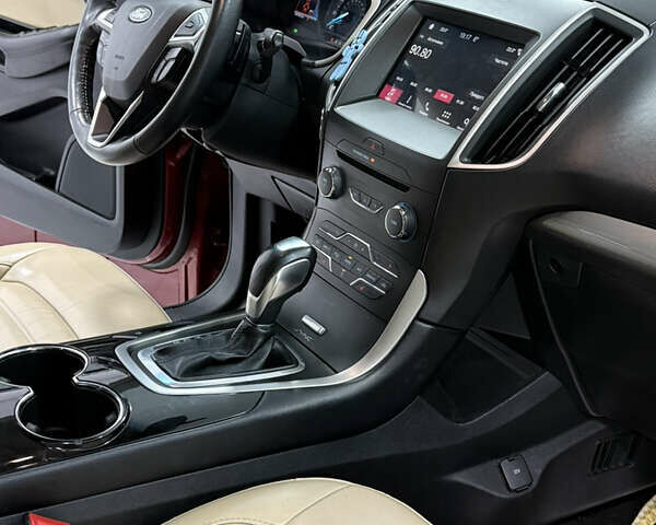 Красный Форд Эдж, объемом двигателя 2 л и пробегом 92 тыс. км за 15200 $, фото 12 на Automoto.ua