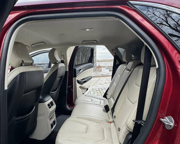 Красный Форд Эдж, объемом двигателя 2 л и пробегом 186 тыс. км за 14333 $, фото 27 на Automoto.ua