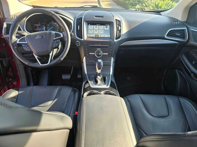 Красный Форд Эдж, объемом двигателя 2 л и пробегом 76 тыс. км за 11000 $, фото 8 на Automoto.ua