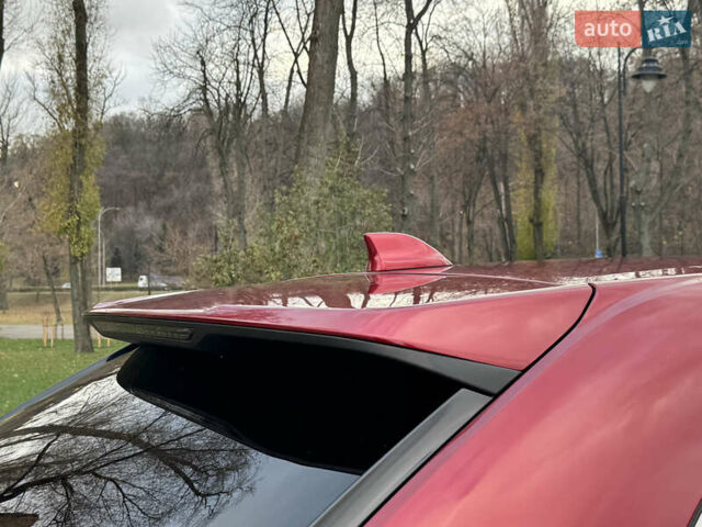 Красный Форд Эдж, объемом двигателя 2 л и пробегом 186 тыс. км за 14333 $, фото 92 на Automoto.ua