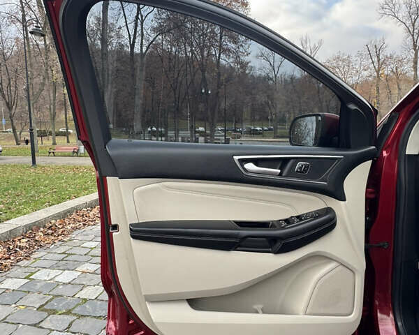 Красный Форд Эдж, объемом двигателя 2 л и пробегом 186 тыс. км за 14333 $, фото 51 на Automoto.ua