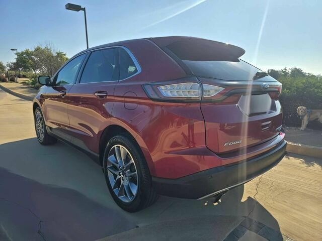 Красный Форд Эдж, объемом двигателя 2 л и пробегом 76 тыс. км за 11000 $, фото 6 на Automoto.ua