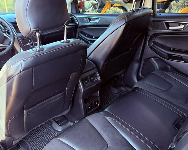 Красный Форд Эдж, объемом двигателя 2.7 л и пробегом 124 тыс. км за 15700 $, фото 12 на Automoto.ua