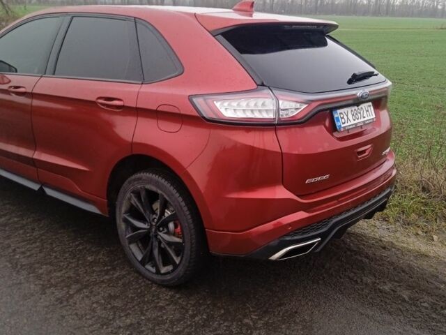 Красный Форд Эдж, объемом двигателя 2.7 л и пробегом 202 тыс. км за 15400 $, фото 2 на Automoto.ua