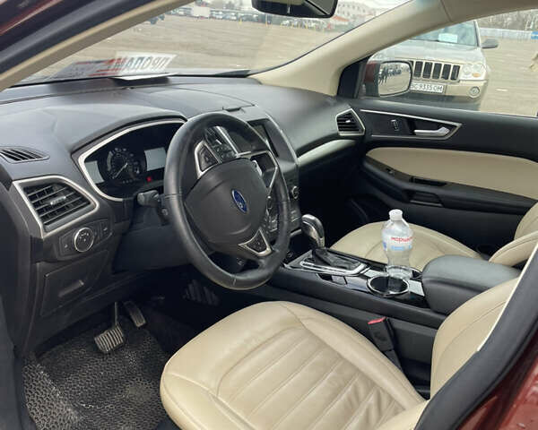 Красный Форд Эдж, объемом двигателя 3.5 л и пробегом 127 тыс. км за 17000 $, фото 5 на Automoto.ua