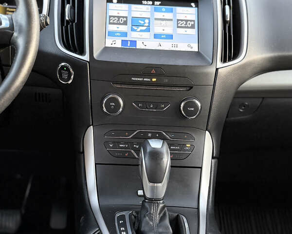 Червоний Форд Едж, об'ємом двигуна 2 л та пробігом 113 тис. км за 15500 $, фото 22 на Automoto.ua