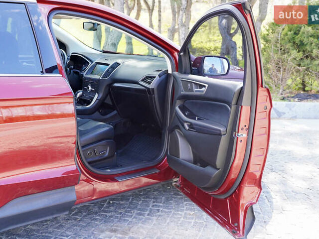 Форд Едж 2017 у Дніпро (Дніпропетровську) на Automoto.ua Червоний Форд Едж, об'ємом двигуна 3.5 л та пробігом 75 тис. км за 20800 $, фото 9 на Automoto.ua