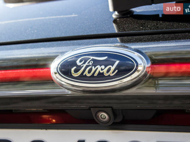 Красный Форд Эдж, объемом двигателя 3.5 л и пробегом 135 тыс. км за 15900 $, фото 20 на Automoto.ua