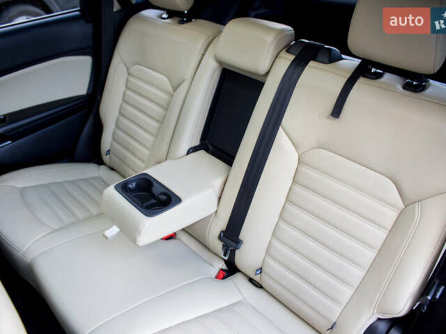 Красный Форд Эдж, объемом двигателя 3.5 л и пробегом 135 тыс. км за 15900 $, фото 68 на Automoto.ua