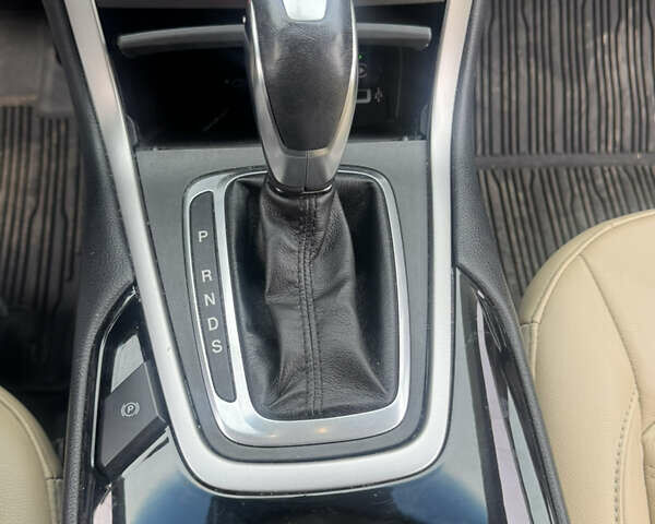 Червоний Форд Едж, об'ємом двигуна 2 л та пробігом 83 тис. км за 17300 $, фото 12 на Automoto.ua