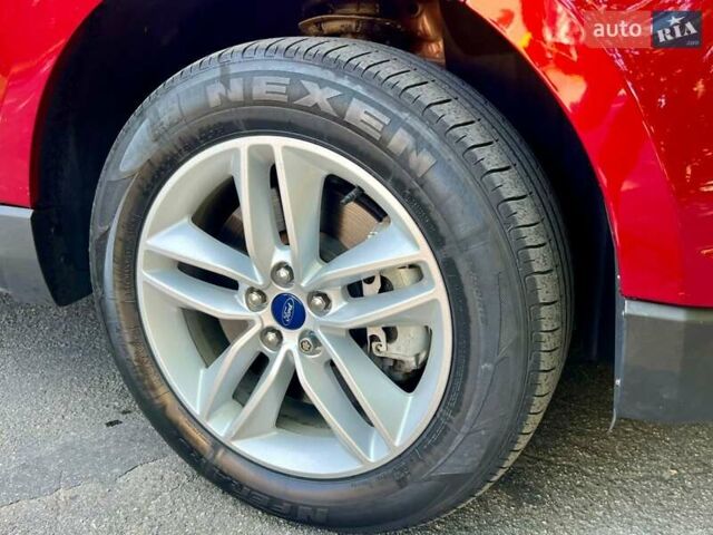 Красный Форд Эдж, объемом двигателя 2 л и пробегом 130 тыс. км за 17900 $, фото 20 на Automoto.ua
