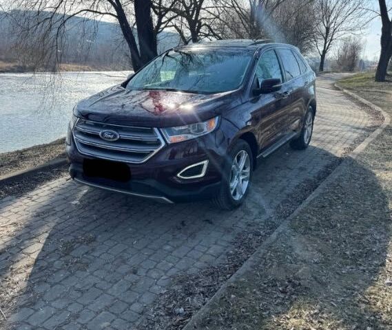 Червоний Форд Едж, об'ємом двигуна 2 л та пробігом 68 тис. км за 9700 $, фото 1 на Automoto.ua