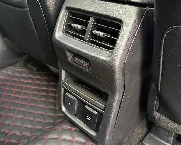 Красный Форд Эдж, объемом двигателя 2.69 л и пробегом 95 тыс. км за 21500 $, фото 28 на Automoto.ua