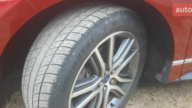 Красный Форд Эдж, объемом двигателя 2 л и пробегом 168 тыс. км за 16400 $, фото 44 на Automoto.ua