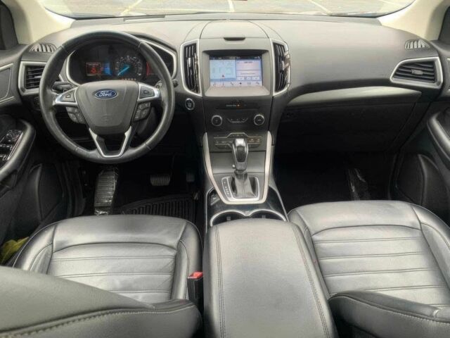 Красный Форд Эдж, объемом двигателя 3.5 л и пробегом 32 тыс. км за 6000 $, фото 5 на Automoto.ua