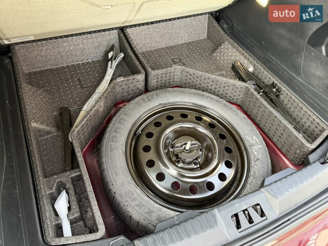 Червоний Форд Едж, об'ємом двигуна 2 л та пробігом 153 тис. км за 15900 $, фото 68 на Automoto.ua