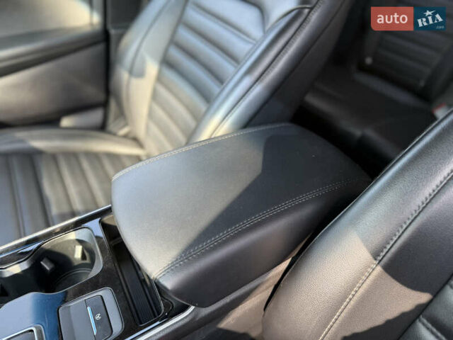 Форд Эдж 2020 в Львове на Automoto.ua Красный Форд Эдж, объемом двигателя 2 л и пробегом 125 тыс. км за 19900 $, фото 34 на Automoto.ua