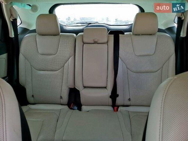 Красный Форд Эдж, объемом двигателя 2 л и пробегом 72 тыс. км за 10500 $, фото 18 на Automoto.ua