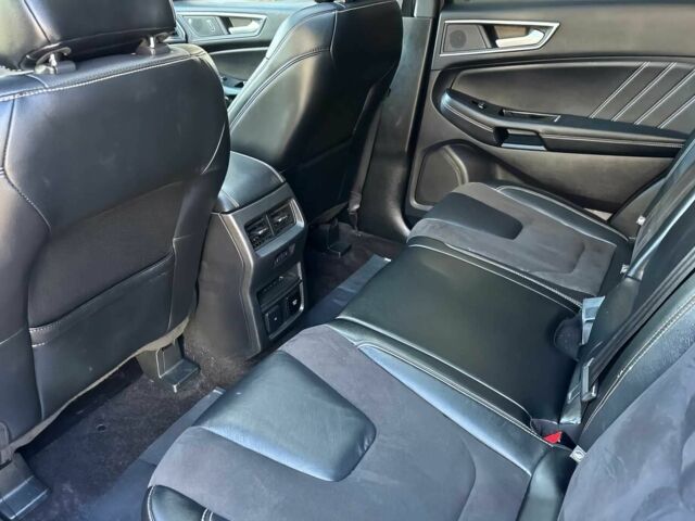 Червоний Форд Едж, об'ємом двигуна 2.7 л та пробігом 50 тис. км за 15900 $, фото 13 на Automoto.ua