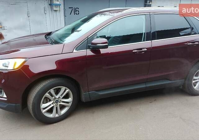 Красный Форд Эдж, объемом двигателя 2 л и пробегом 123 тыс. км за 21700 $, фото 2 на Automoto.ua