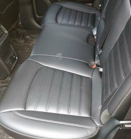 Красный Форд Эдж, объемом двигателя 2 л и пробегом 123 тыс. км за 21700 $, фото 5 на Automoto.ua