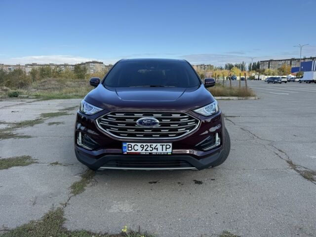 Форд Эдж 2021 в Кривом Роге на Automoto.ua Красный Форд Эдж, объемом двигателя 2 л и пробегом 46 тыс. км за 22300 $, фото 1 на Automoto.ua