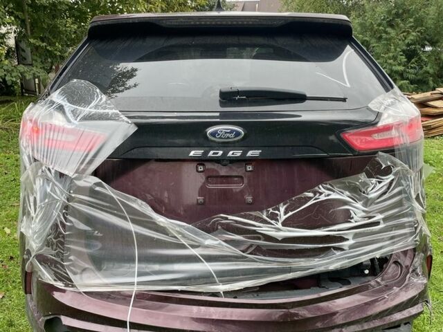 Красный Форд Эдж, объемом двигателя 2 л и пробегом 83 тыс. км за 11500 $, фото 4 на Automoto.ua