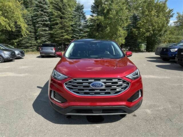 Червоний Форд Едж, об'ємом двигуна 2 л та пробігом 12 тис. км за 17000 $, фото 1 на Automoto.ua