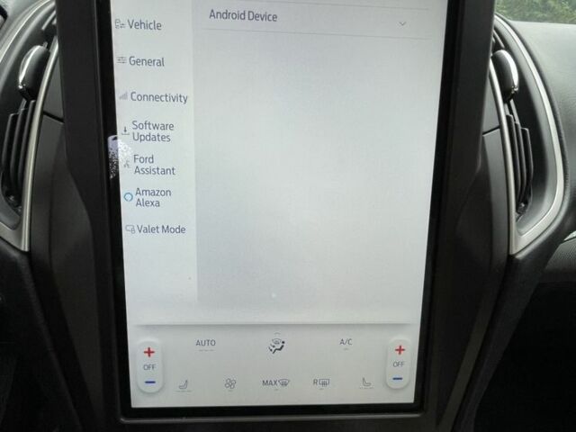 Красный Форд Эдж, объемом двигателя 2 л и пробегом 83 тыс. км за 11500 $, фото 10 на Automoto.ua