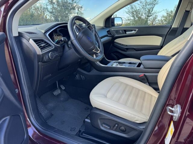 Форд Эдж 2021 в Кривом Роге на Automoto.ua Красный Форд Эдж, объемом двигателя 2 л и пробегом 46 тыс. км за 22300 $, фото 6 на Automoto.ua