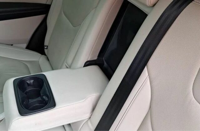 Красный Форд Эдж, объемом двигателя 2 л и пробегом 95 тыс. км за 13200 $, фото 15 на Automoto.ua