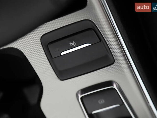 Красный Форд Эдж, объемом двигателя 2 л и пробегом 34 тыс. км за 23500 $, фото 21 на Automoto.ua