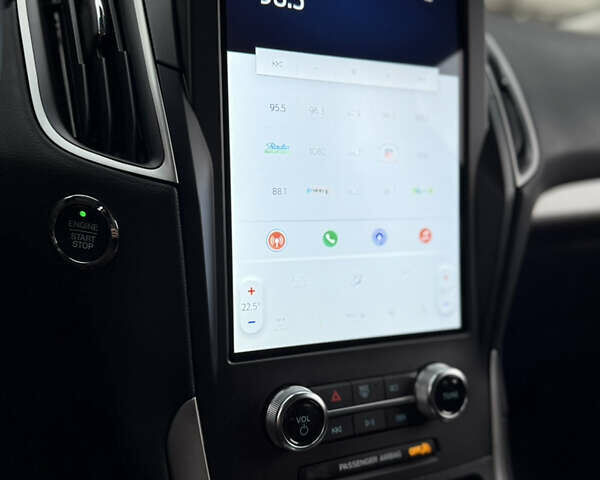 Красный Форд Эдж, объемом двигателя 2 л и пробегом 16 тыс. км за 24000 $, фото 38 на Automoto.ua