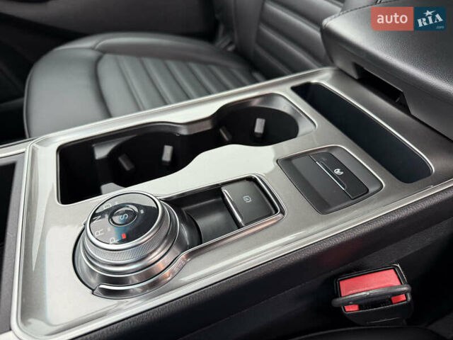 Красный Форд Эдж, объемом двигателя 2 л и пробегом 16 тыс. км за 24000 $, фото 37 на Automoto.ua