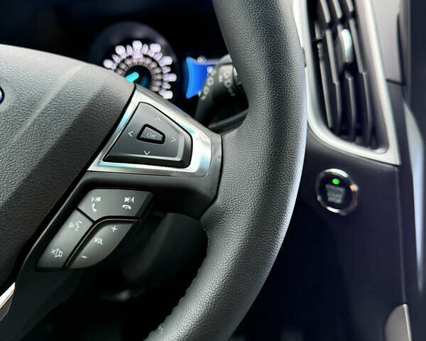 Красный Форд Эдж, объемом двигателя 2 л и пробегом 16 тыс. км за 24000 $, фото 40 на Automoto.ua