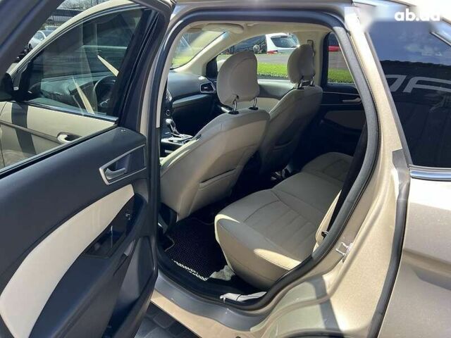 Форд Эдж, объемом двигателя 2 л и пробегом 81 тыс. км за 16900 $, фото 13 на Automoto.ua