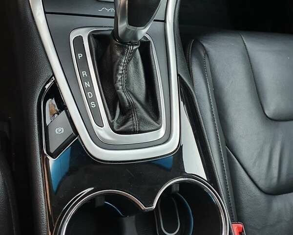 Форд Эдж, объемом двигателя 2 л и пробегом 210 тыс. км за 14000 $, фото 25 на Automoto.ua