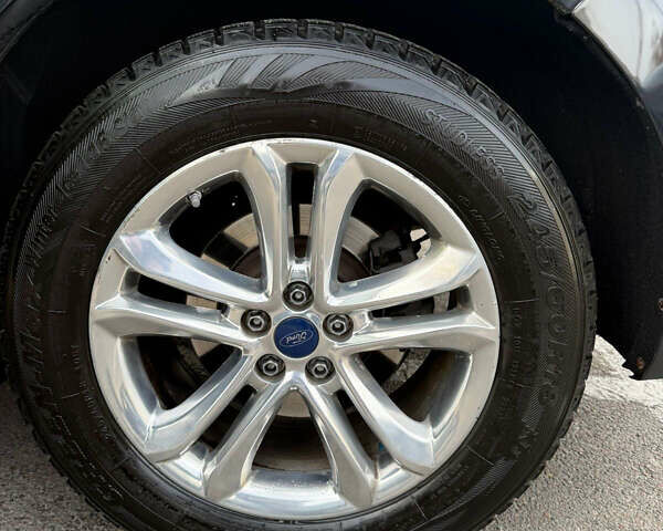 Форд Эдж, объемом двигателя 2 л и пробегом 180 тыс. км за 15600 $, фото 5 на Automoto.ua