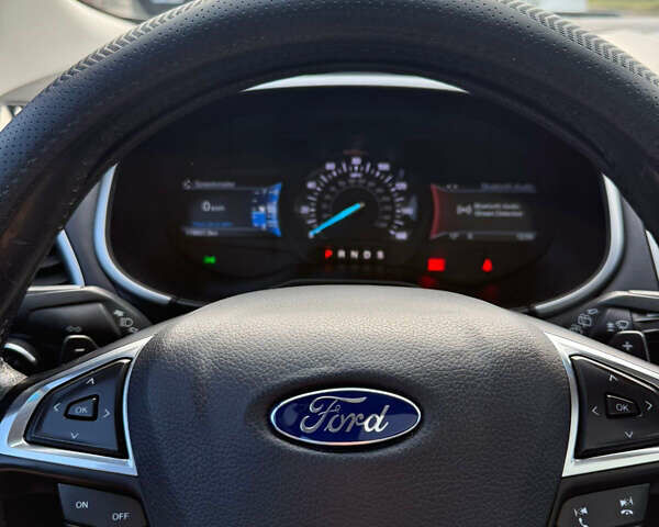 Форд Эдж, объемом двигателя 2 л и пробегом 180 тыс. км за 15600 $, фото 9 на Automoto.ua
