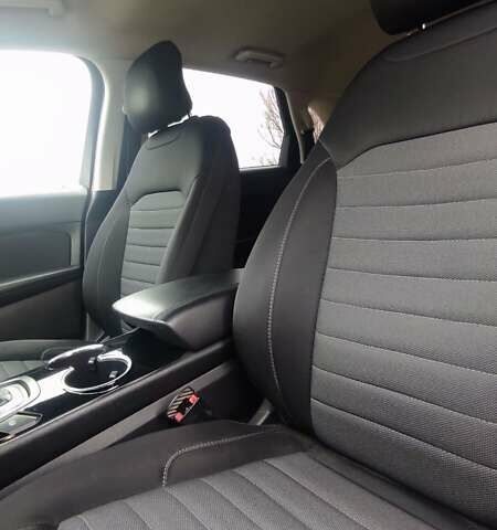 Форд Эдж, объемом двигателя 2 л и пробегом 119 тыс. км за 16700 $, фото 5 на Automoto.ua