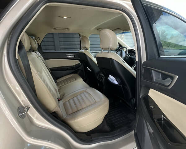 Форд Эдж, объемом двигателя 3.5 л и пробегом 192 тыс. км за 17300 $, фото 7 на Automoto.ua