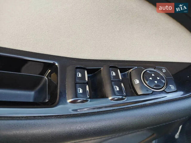 Форд Эдж, объемом двигателя 2 л и пробегом 327 тыс. км за 17499 $, фото 10 на Automoto.ua