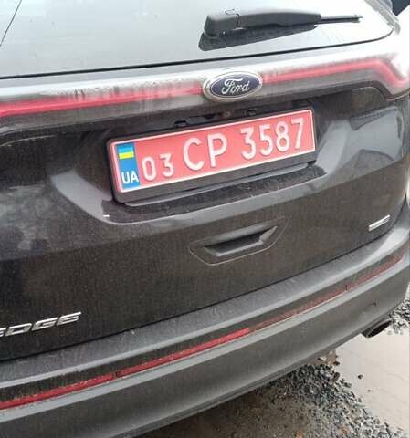 Форд Едж, об'ємом двигуна 2 л та пробігом 241 тис. км за 13500 $, фото 4 на Automoto.ua
