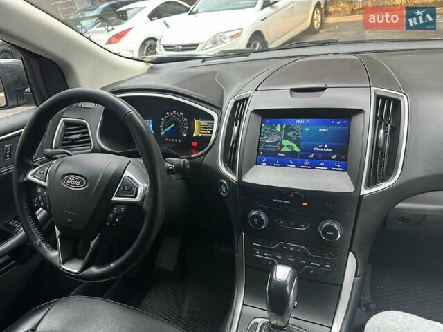 Форд Эдж, объемом двигателя 2 л и пробегом 128 тыс. км за 15000 $, фото 3 на Automoto.ua