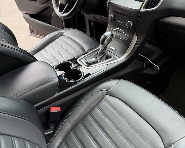 Форд Эдж, объемом двигателя 2 л и пробегом 115 тыс. км за 18888 $, фото 24 на Automoto.ua