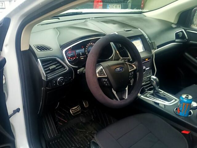 Форд Едж, об'ємом двигуна 2 л та пробігом 83 тис. км за 18000 $, фото 8 на Automoto.ua